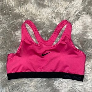 Nike Pro Sports Bra